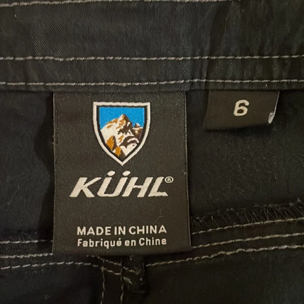 Dark Blue Kuhl Bermuda Cargo Shorts 6 - Picture 4 of 7